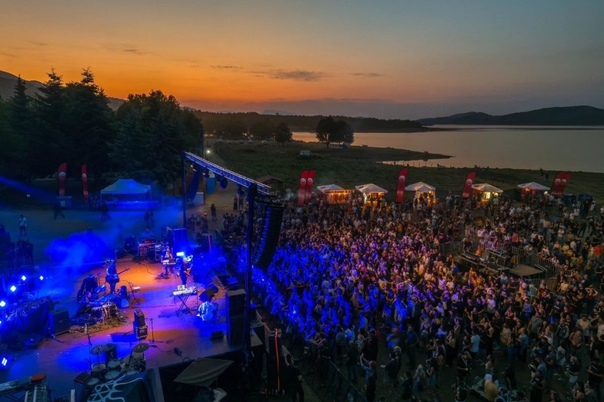 Plastiras Lake Festival 2026: Όλα τα activities που σε περιμένουν στη Λίμνη Πλαστήρα, 9‑12 Ιουλίου