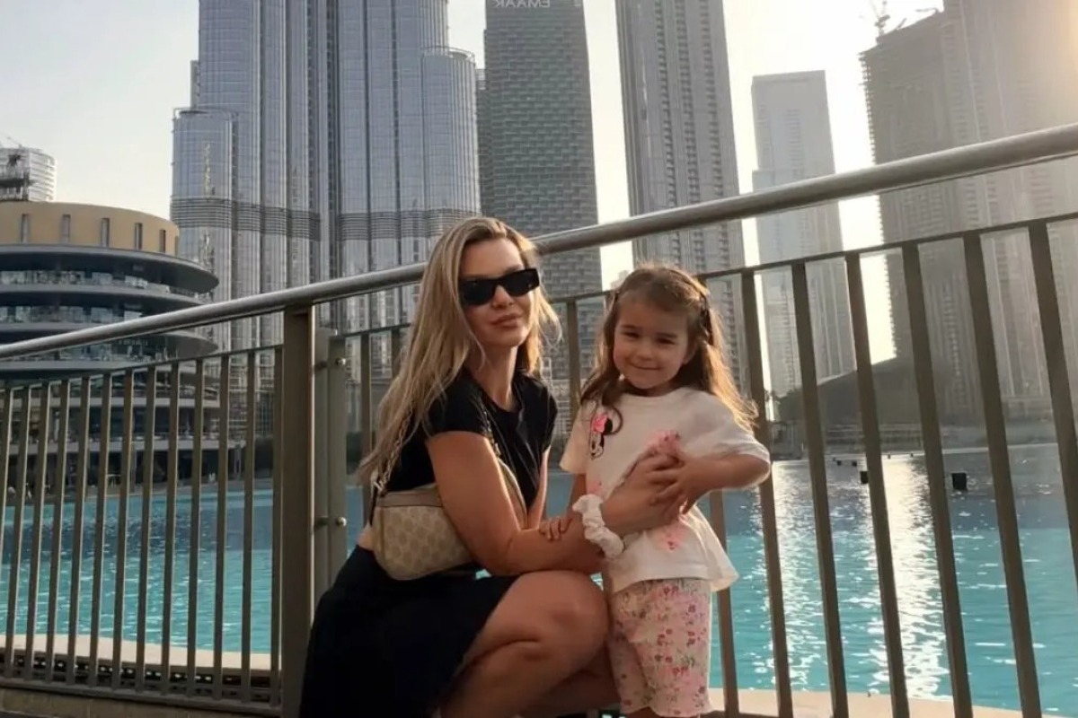 Πωλίνα Νιάρχου: Ακυρώθηκε ξανά η πτήση της μετά από νέα επίθεση στο Ντουμπάι – «Δεν παλεύεται άλλο»