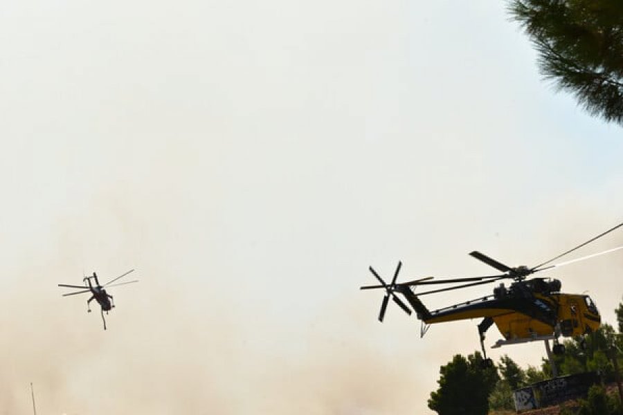 Ψάθα: Συνελήφθη ο αδελφός αντιδημάρχου που παραβίασε φυλασσόμενο χώρο και προσέκρουσε στα συντρίμμια του ελικοπτέρου