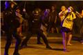 Χάος σε διαδήλωση κατά του υπερτουρισμού στη Μαγιόρκα: Οκτώ τραυματίες, πλαστικές σφαίρες και χιλιάδες διαδηλωτές, δείτε βίντεο