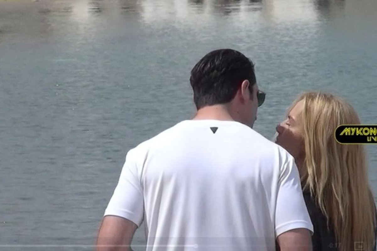 Ντορέττα Παπαδημητρίου: Πάσχα στη Μύκονο με τον Γιώργο Γεροντιδάκη ‑ Το φιλί του ζευγαριού