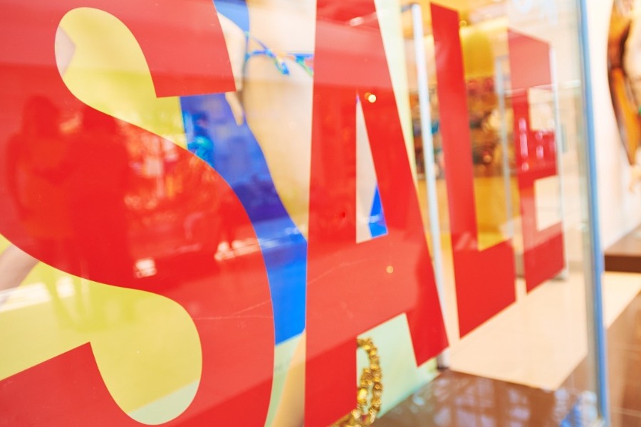 Χειμερινές εκπτώσεις: Ποιες Κυριακές είναι ανοικτά τα καταστήματα