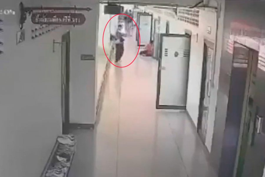 Σοκαριστικό βίντεο: Η στιγμή που ο 14χρονος ανοίγει πυρ και σκορπάει τον θάνατο σε σχολείο στη Ταϊλάνδη