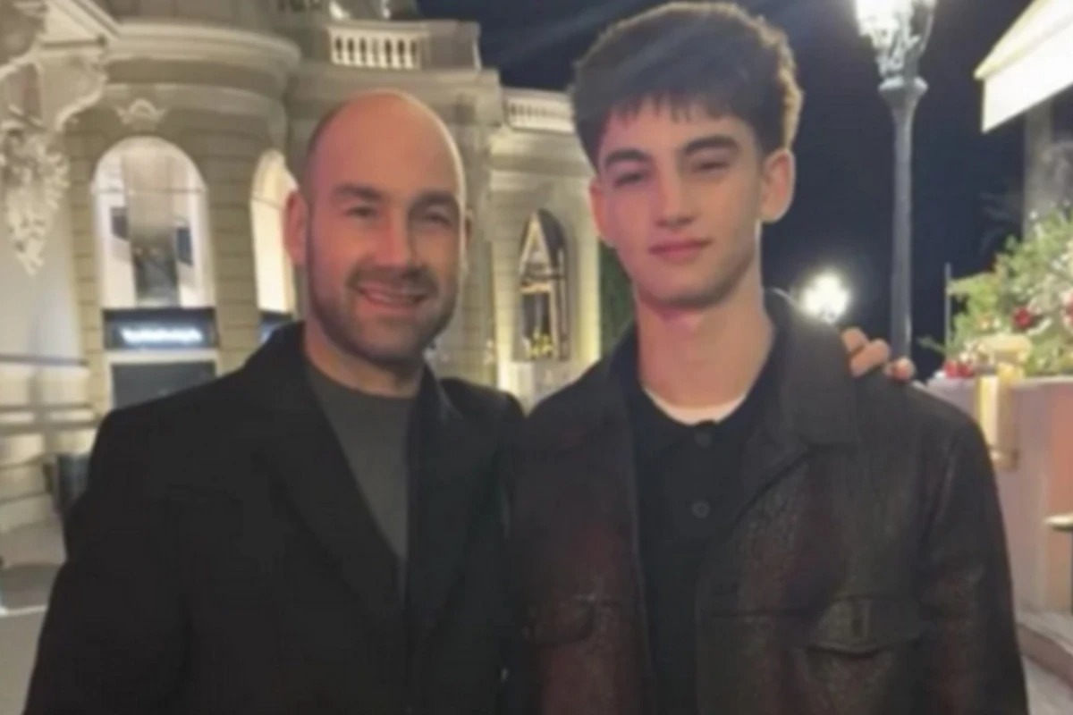 Πιο ψηλός από τον Βασίλη Σπανούλη ο 16χρονος γιος του Θανάσης – Η φωτογραφία από τα γενέθλια του