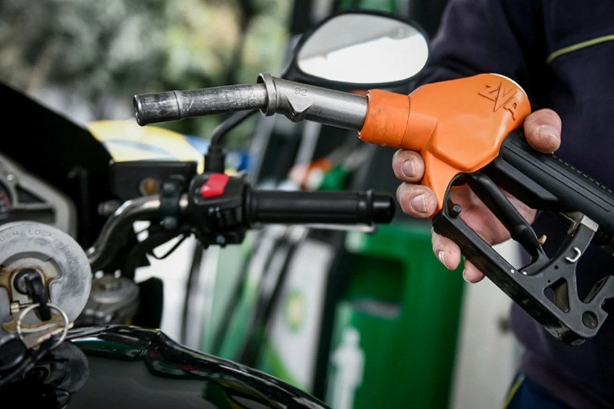 Στασιμοπληθωρισμός 2.0: Πώς το πετρέλαιο μας γυρίζει βίαια στη δεκαετία του ’70