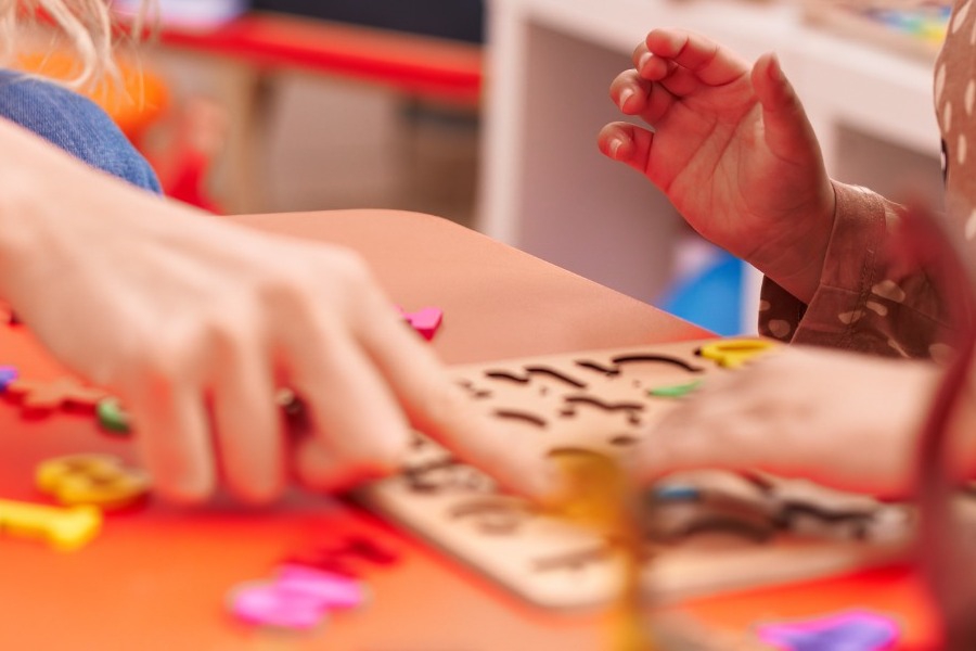 Μυτιλήνη: Nηπιαγωγός τρομοκρατούσε παιδιά και συναδέλφους