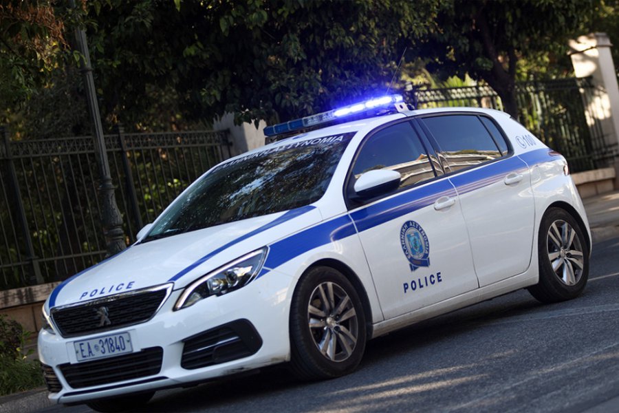 Θεσσαλονίκη: 15χρονη έβαλε τους φίλους της να δείρουν 14χρονο για λόγους ερωτικής αντιζηλίας
