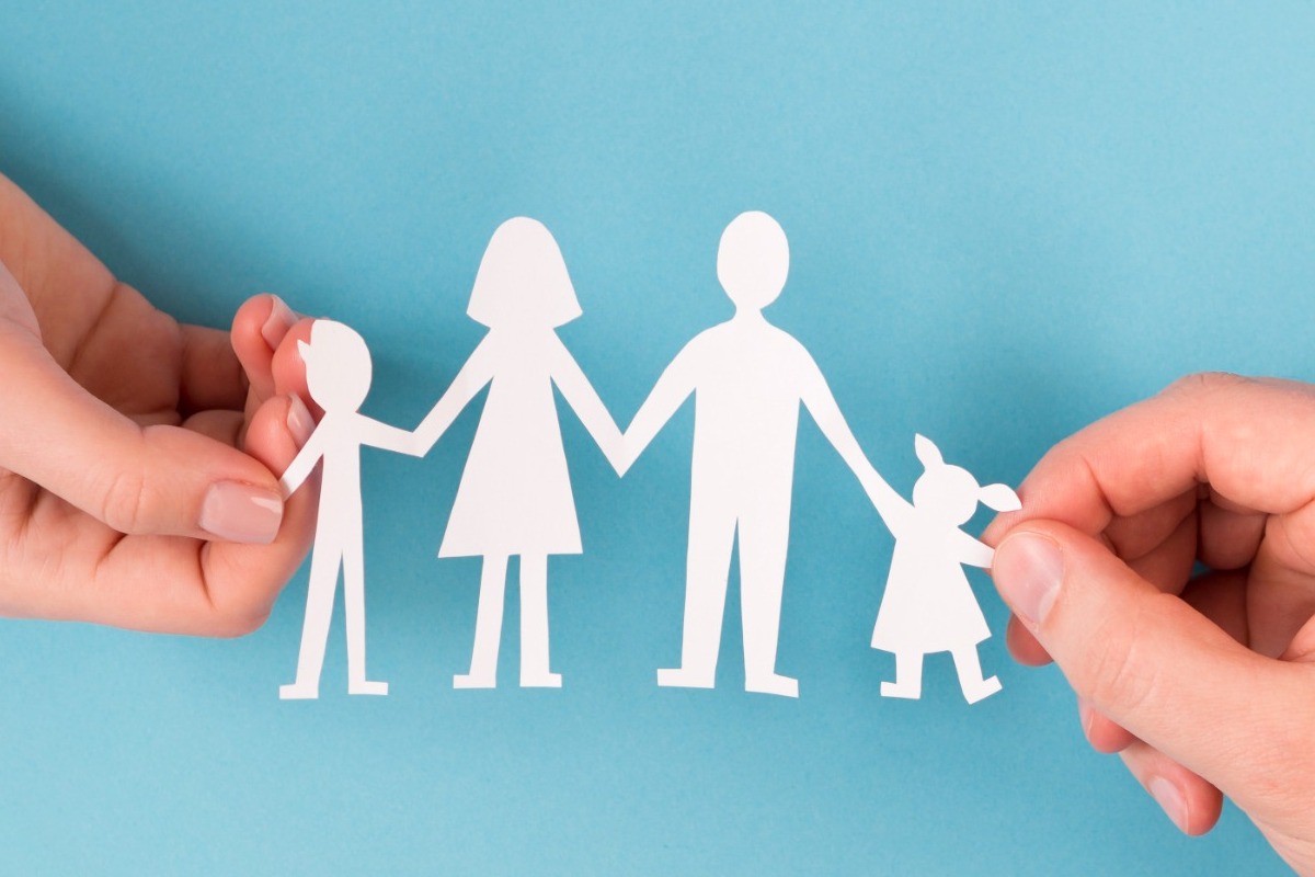 Οι millennials κάνουν μόνο μία ερώτηση πριν αποφασίσουν να κάνουν παιδί – και δεν έχει καμία σχέση με τα χρήματα