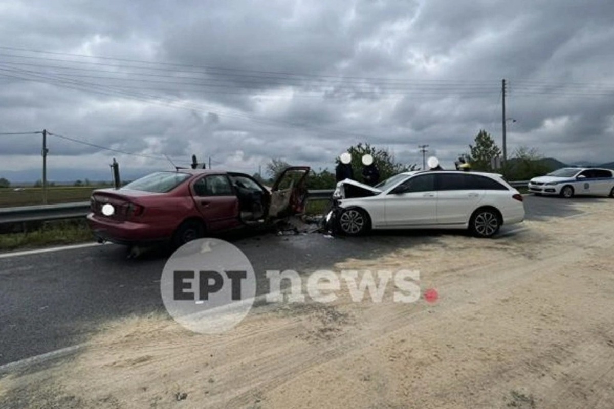 Στην αγκαλιά της μητέρας του στο μπροστινό κάθισμα βρισκόταν το 3χρονο παιδί που σκοτώθηκε σε τροχαίο στην Καβάλα