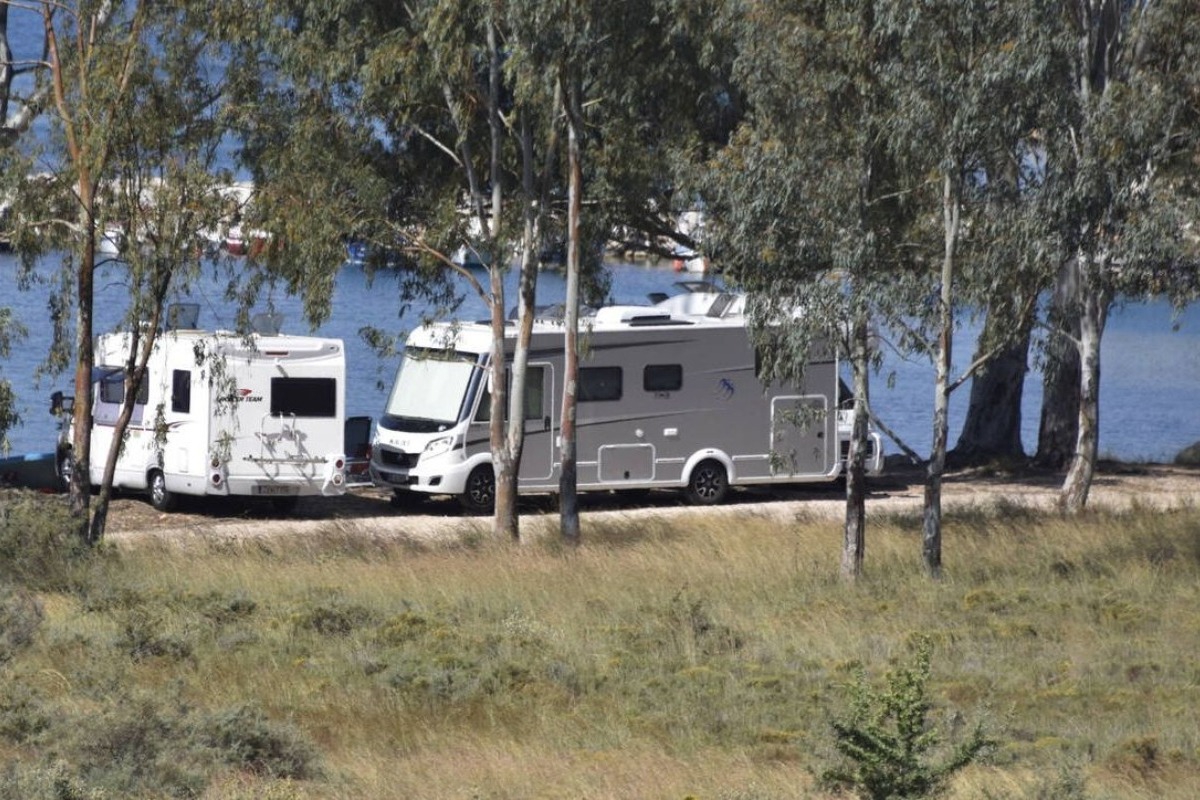 Αλλάζουν τα πάντα για τα τροχόσπιτα ‑ Αρση των περιορισμών για την στάση και την στάθμευση