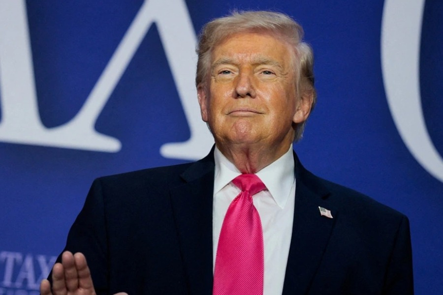 Το Ιράν δεσμεύτηκε να μην κλείσει ποτέ ξανά τα Στενά του Ορμούζ, λέει ο Τραμπ: «Είναι μία υπέροχη μέρα για τον κόσμο»