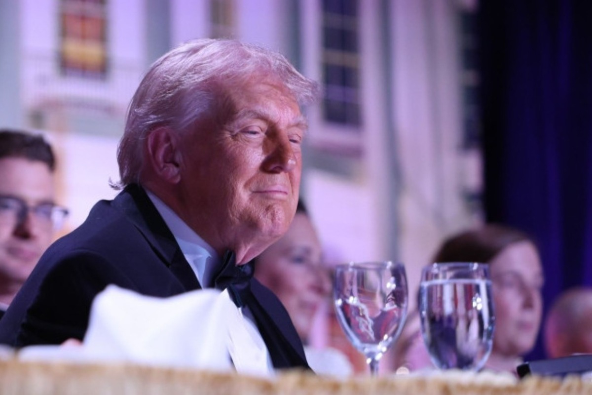 Ο Τραμπ αποκαλύπτει τα ανατριχιαστικά λόγια της Μελάνια, καθώς ακούγονταν πυροβολισμοί