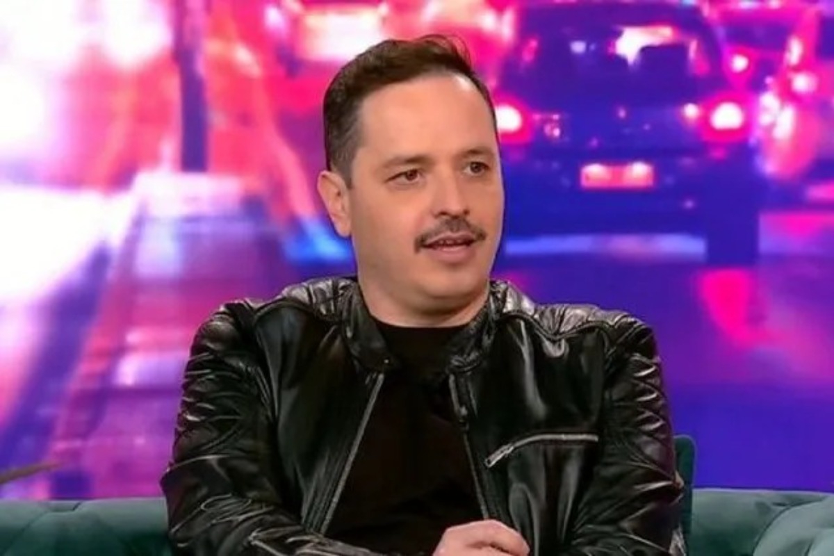 Τσουβέλας: «Μέναμε μεσοτοιχία με τον Βαγγέλη Ρωχάμη – Είδαμε μαζί τον τελικό του 1987»