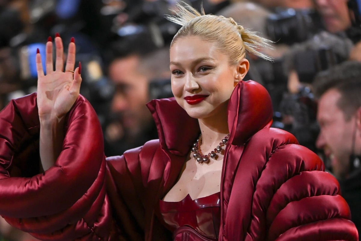 Gigi Hadid: Το όνομά της είναι στα αρχεία Έπσταϊν ‑ Τι δήλωσε για την σχέση τους