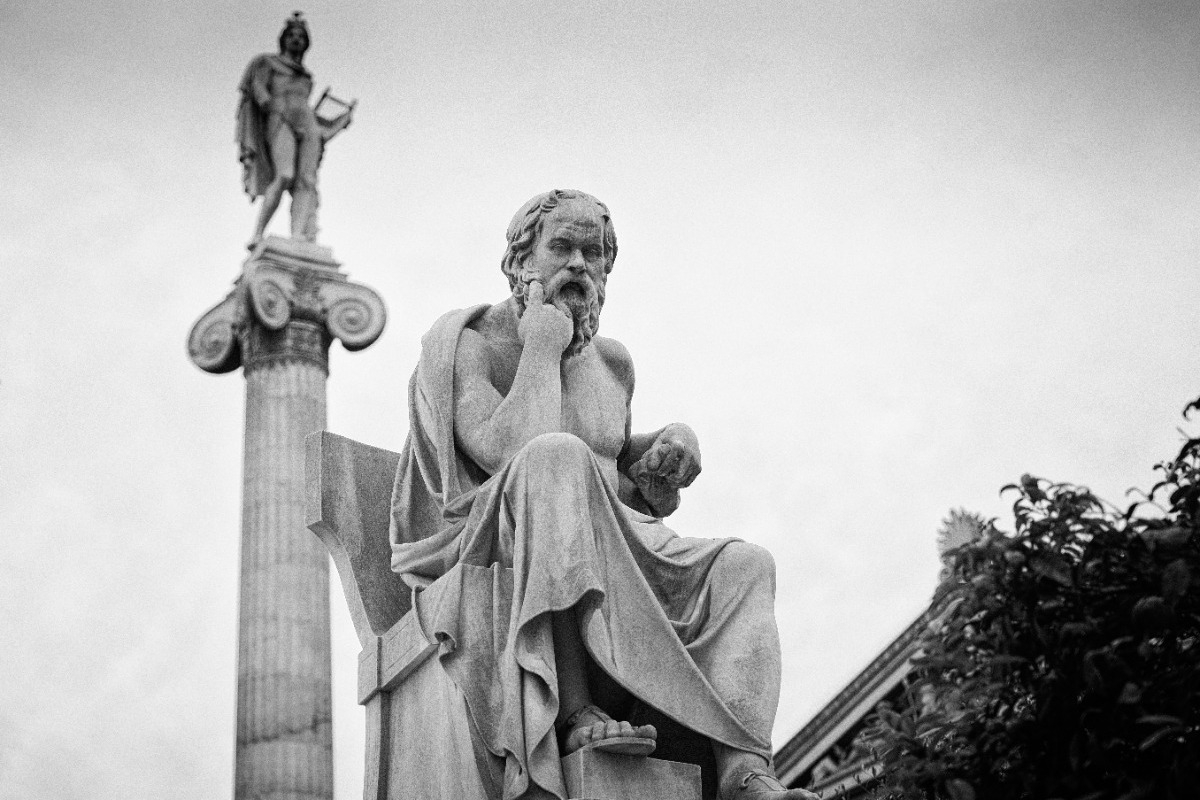 Τα τελευταία λόγια του Σωκράτη πριν πιει το κώνειο συγκλονίζουν ακόμη και σήμερα