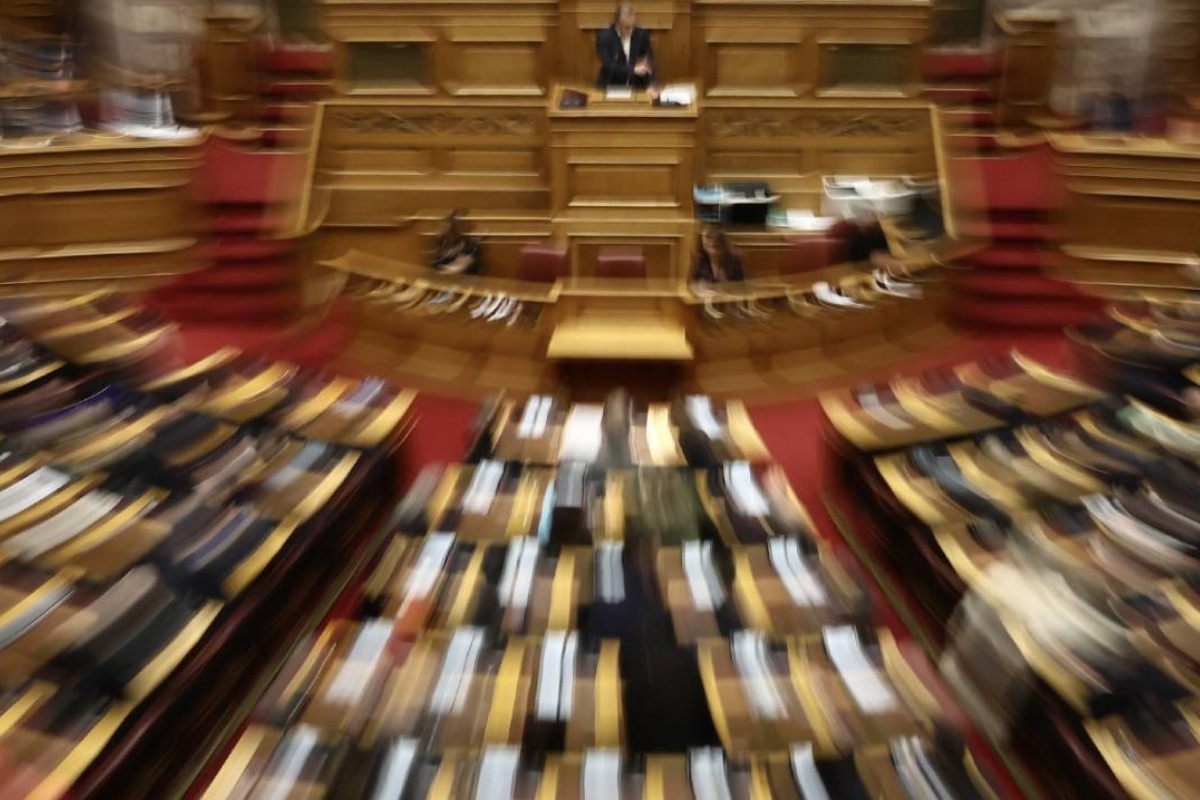 Σκηνικό πρωτοφανούς έντασης από την Ζ. Κωνσταντοπούλου ‑ Κάλεσε την αστυνομία