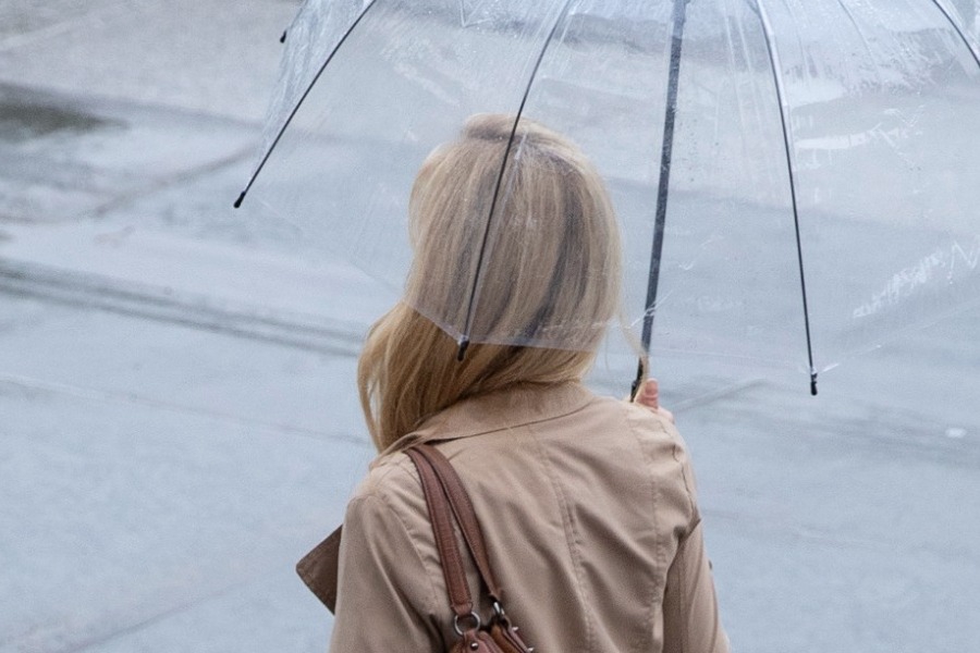 Καιρός: «Πέφτει κι άλλο η θερμοκρασία» ‑ Πού θα εκδηλωθούν βροχές και καταιγίδες