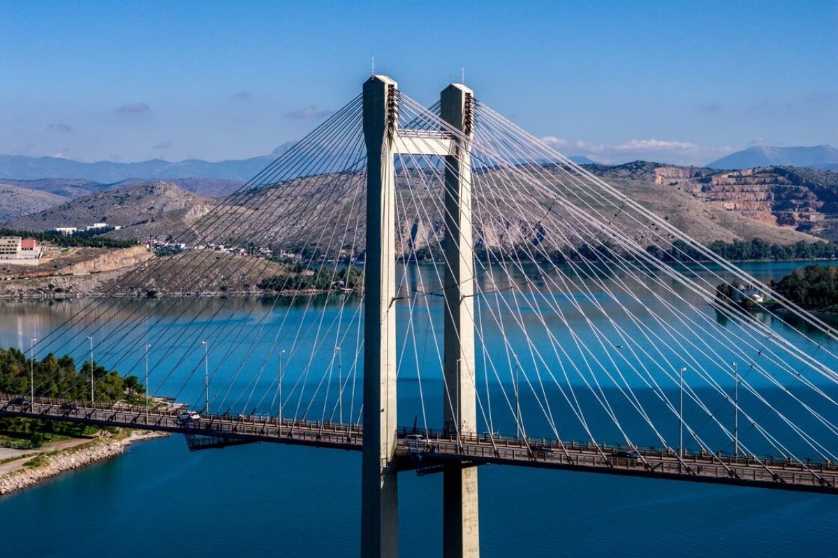 Χαλκίδα: Μαθητής αυτοκτόνησε πέφτοντας από την Υψηλή Γέφυρα