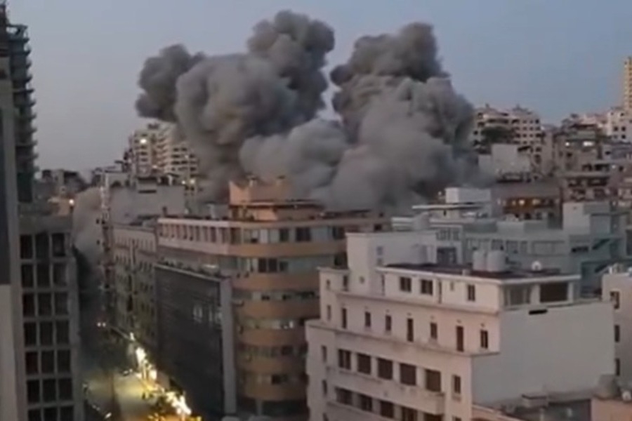 Λίβανος: Κατάρρευση κτηρίου μετά από ισραηλινό πλήγμα στη Βηρυτό