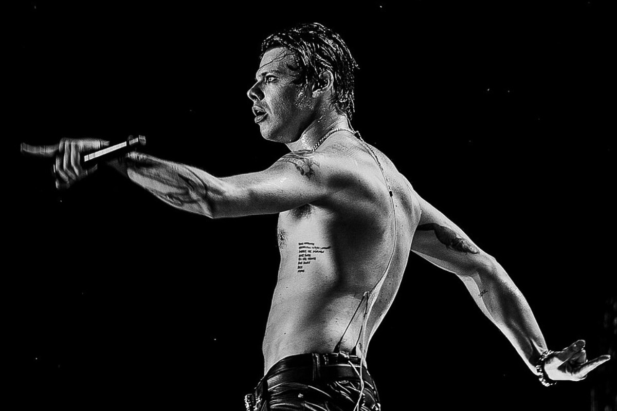 Γιατί οι ροκάδες αντιπαθούν τον Yungblud και γιατί έχουν άδικο;