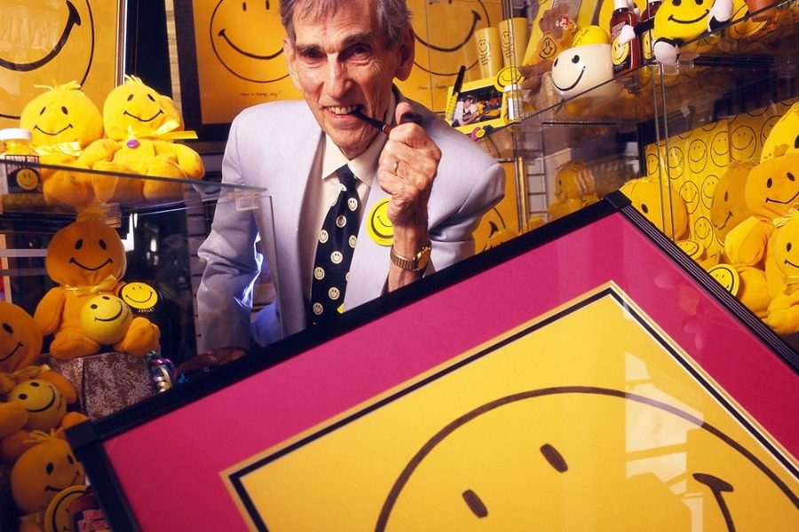 Harvey Ball, o άνθρωπος που ανακάλυψε την χαμογελαστή φατσούλα