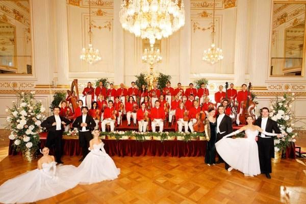 WIENER JOHANN STRAUSS ORCHESTRA