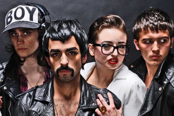 SSION (US (live) ‑ Amateurboyz (DJ set) ‑ GRRRLZ (DJ set)