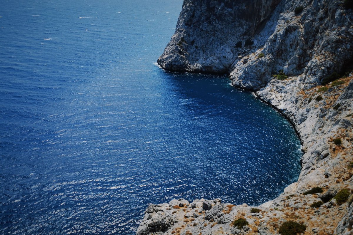 Εξιτήριο για τους επιβαίνοντες του ελικοπτέρου που έκανε βαριά προσγείωση – Ερευνώνται τα αίτια