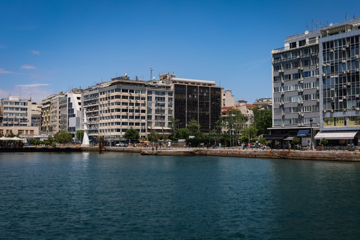 ΕΜΥ: Δείτε ποιες περιοχές θα «καούν» σήμερα και πού αναμένονται βροχές