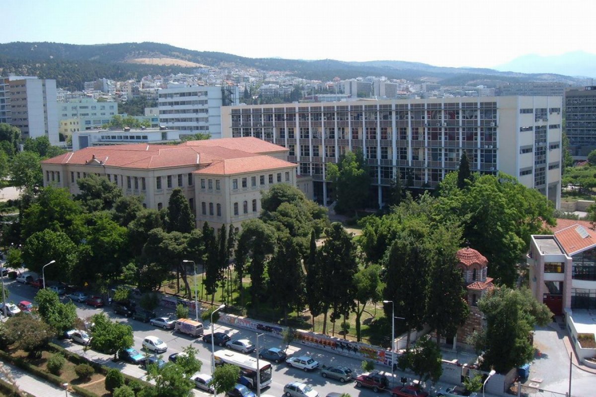Σφοδρή κριτική δέχεται η βραδινή τροπολογία για τα μη κρατικά πανεπιστήμια ‑ Αντιδράσεις από Πάνο Λαζαράτο και Θανάση Καμπαγιάννη