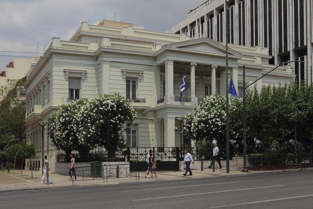 Υπουργείο Εξωτερικών: Πλημμύρισαν τα υπόγεια ‑ Ενημέρωση για το Μετρό ζητά ο Δούκας