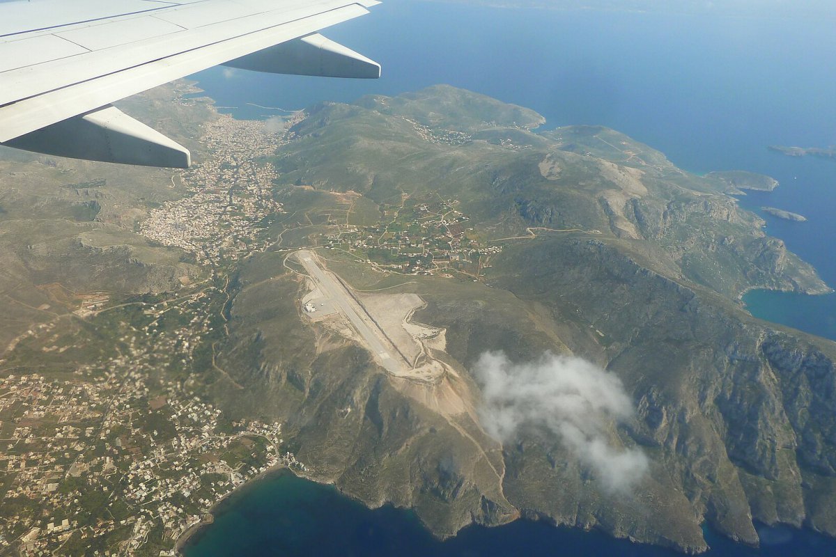 Πτώση στρατιωτικού ελικοπτέρου στην Κάλυμνο