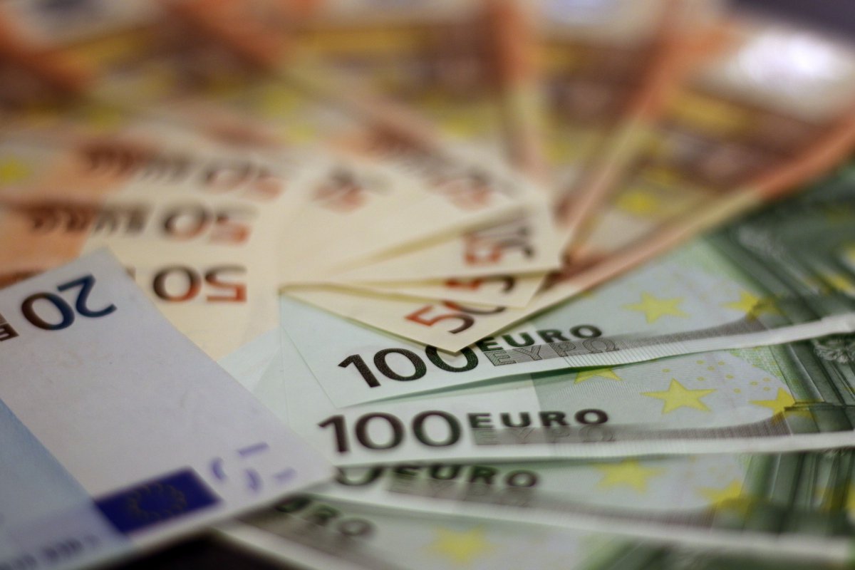 Απίστευτη απάτη στη Θεσπρωτία: Πώς έκλεψαν 300.000 ευρώ από 78χρονο ‑ Το τηλεφώνημα που κόστισε ακριβά