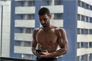 Grindr: Πρόστιμο‑ρεκόρ για δεδομένα του – Τι μπορούσαν να μάθουν οι διαφημιστές