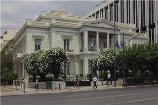 Υπουργείο Εξωτερικών: Πλημμύρισαν τα υπόγεια - Ενημέρωση για το Μετρό ζητά ο Δούκας