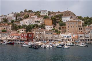 Condé Nast Traveller: Η Ύδρα το καλύτερο νησί της Ευρώπης το 2026 ‑ 7 ελληνικά στην 20άδα