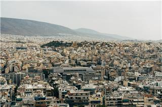 Νέος Κώδικας Ιδιοκτησίας: Τι αλλάζει σε διαχειριστές πολυκατοικιών, κοινόχρηστα και πλειοψηφίες