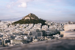 Νόμος Κατσέλη: Τι αλλάζει για 100.000 δανειολήπτες με τη ρύθμιση που ψηφίζεται σήμερα