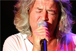 Deep Purple: Στο νοσοκομείο ο Ian Gillan