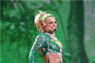 Britney Spears: Πίσω από κασκόλ και γάντια στη Νέα Υόρκη ‑ Τι έκανε στο αυτοκίνητο