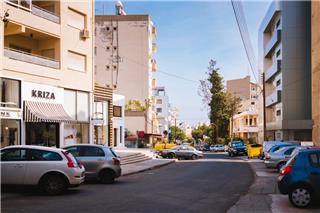 Κύπρος: Αφησε την 11χρονη κόρη του μόνη για να πάει σε ποδοσφαιρικό αγώνα στο εξωτερικό - Τι διερευνά η Αστυνομία