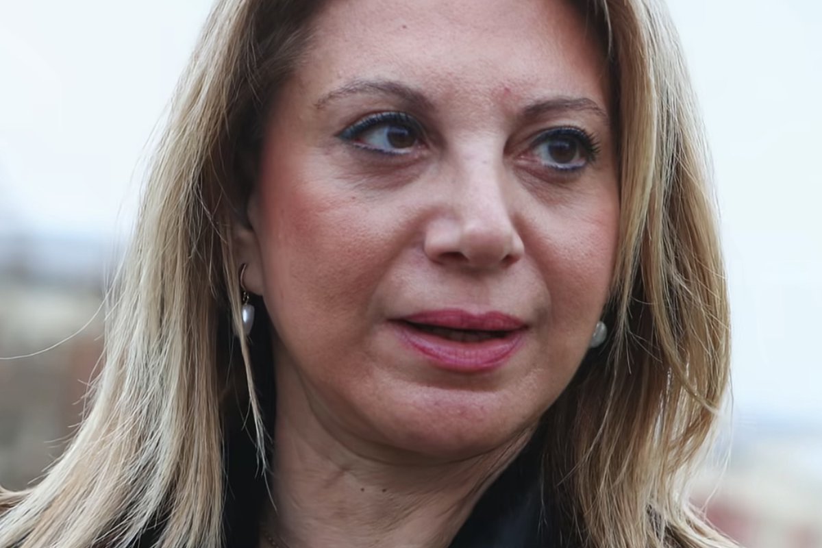 Περιοδείες σε όλη την Ελλάδα ξεκινά η Καρυστιανού για να ανακόψει την πτώση του κόμματός της στις δημοσκοπήσεις