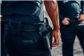 Παραπάτησε από το ποτό σε πάρτι γενεθλίων, χτύπησε λάθος πόρτα και σκοτώθηκε από σφαίρες αστυνομικού