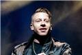 Ο Macklemore δωρίζει 1 εκατ. δολάρια στην Παλαιστίνη μετά την αποπομπή του από περιοδεία του Έντ Σίραν