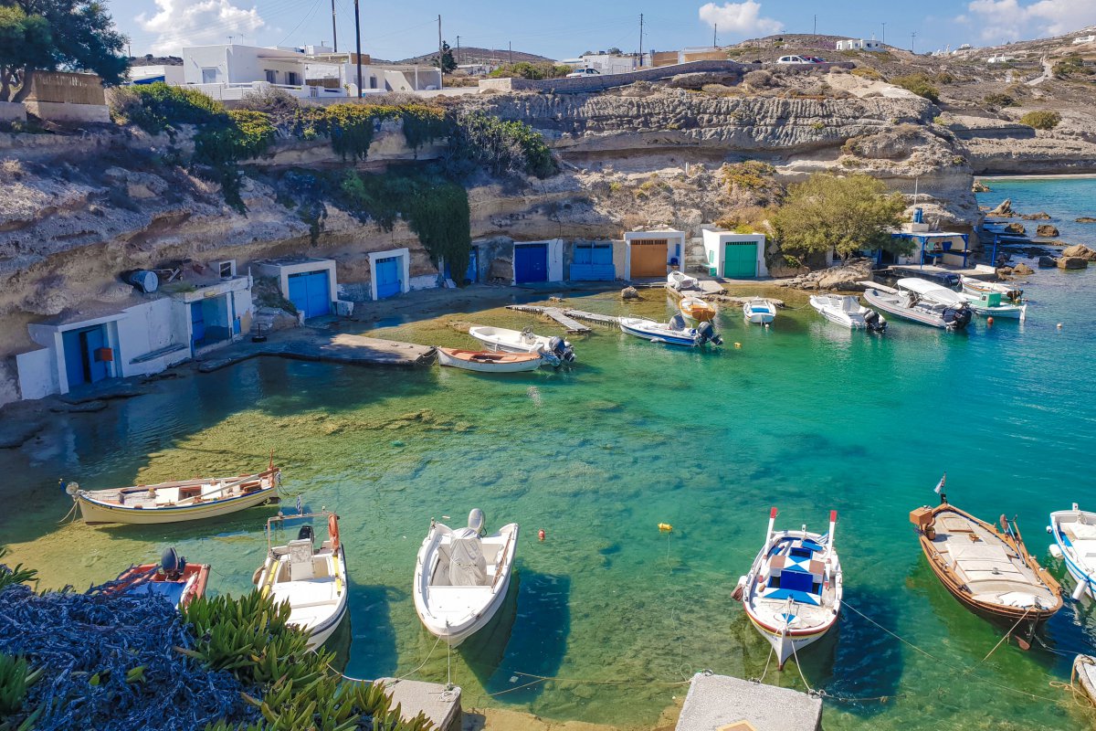 Ξέρετε ποιο ελληνικό νησί «τρελαίνει» τους Γάλλους τουρίστες που θέλουν κάτι πιο αυθεντικό; Η απάντηση θα σας εκπλήξει!
