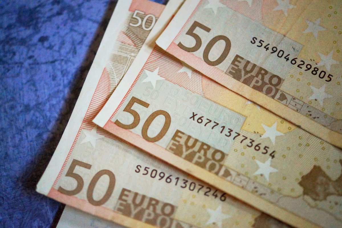Ηράκλειο: Απατεώνες επενδυτικοί σύμβουλοι ξάφρισαν 60.000€ από 48χρονη