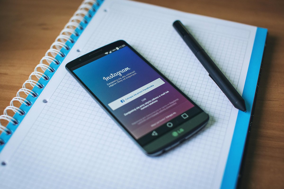 Γιατί θέλεις να ανεβάσεις story μόνο και μόνο για να το δει ΕΝΑΣ άνθρωπος;