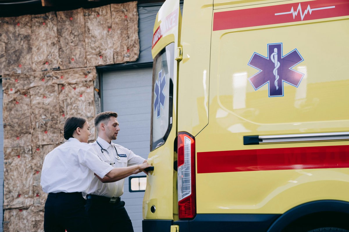Τι συνέβη τελικά στην πλαζ της Πάτρας με τη λουόμενη που είπε ότι τραυματίστηκε από λαγοκέφαλο