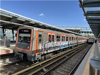 Ποιο πρόγραμμα ακολουθούν τα ΜΜΜ την εορταστική περίοδο - Τι αλλάζει σε μετρό, λεωφορεία και τραμ