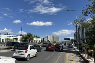Κηφισός: Κυκλοφοριακό κομφούζιο μετά από ανατροπή αυτοκινήτου